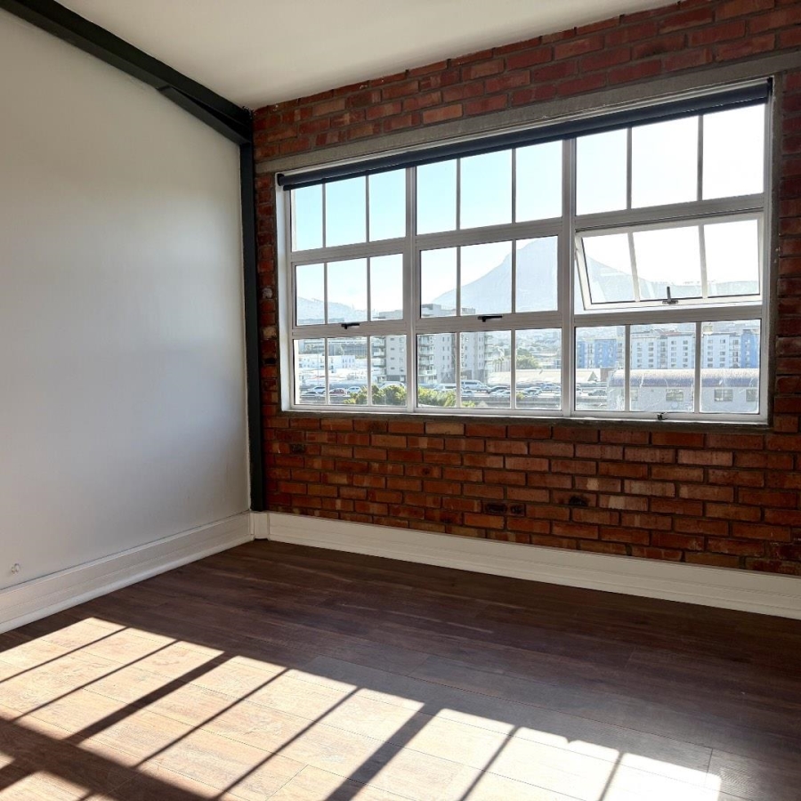 To Let 3 Bedroom Property for Rent in Zonnebloem Western Cape